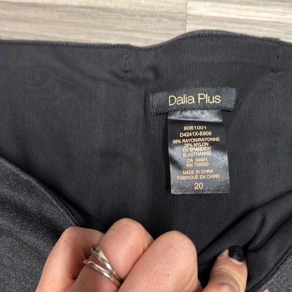 🏁 Dalia plus Black Slim Fit Pants size 20 - Picture 5 of 9
